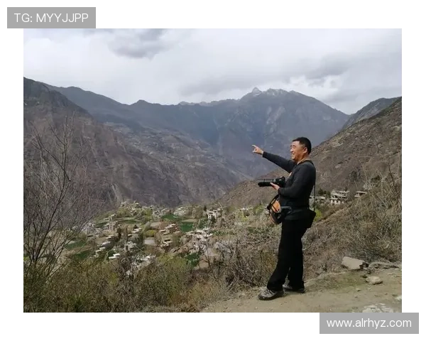 父亲的足迹足球明星如何在父亲的影响下追逐梦想与荣耀